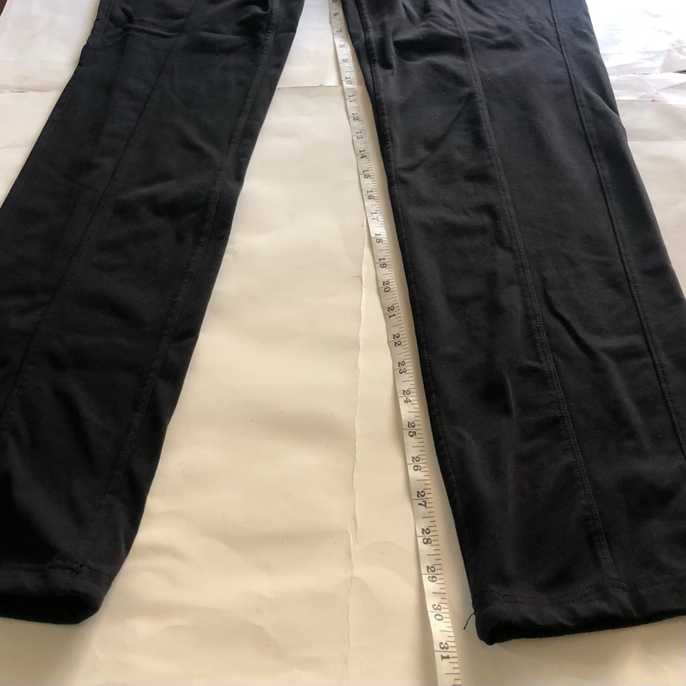 Athleta Metro Black Stretch with Zipper Pockets Active Pants Size M/L - Picture 14 of 16